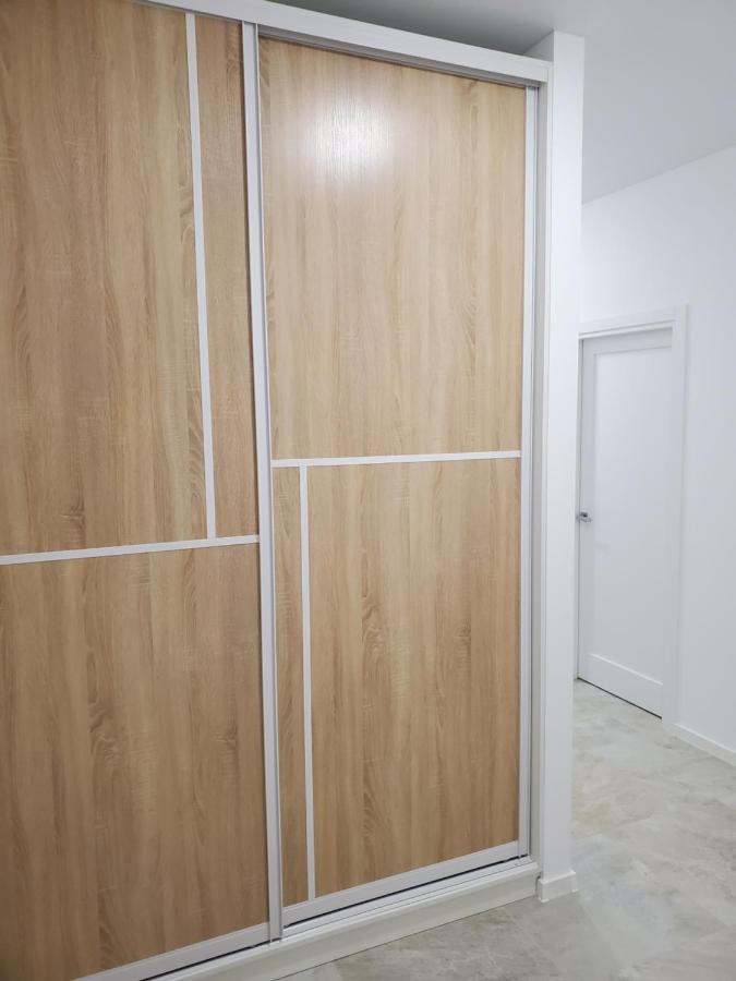 Vinna Просторі Апартаменти В Новобудові. Ternopil Esterno foto
